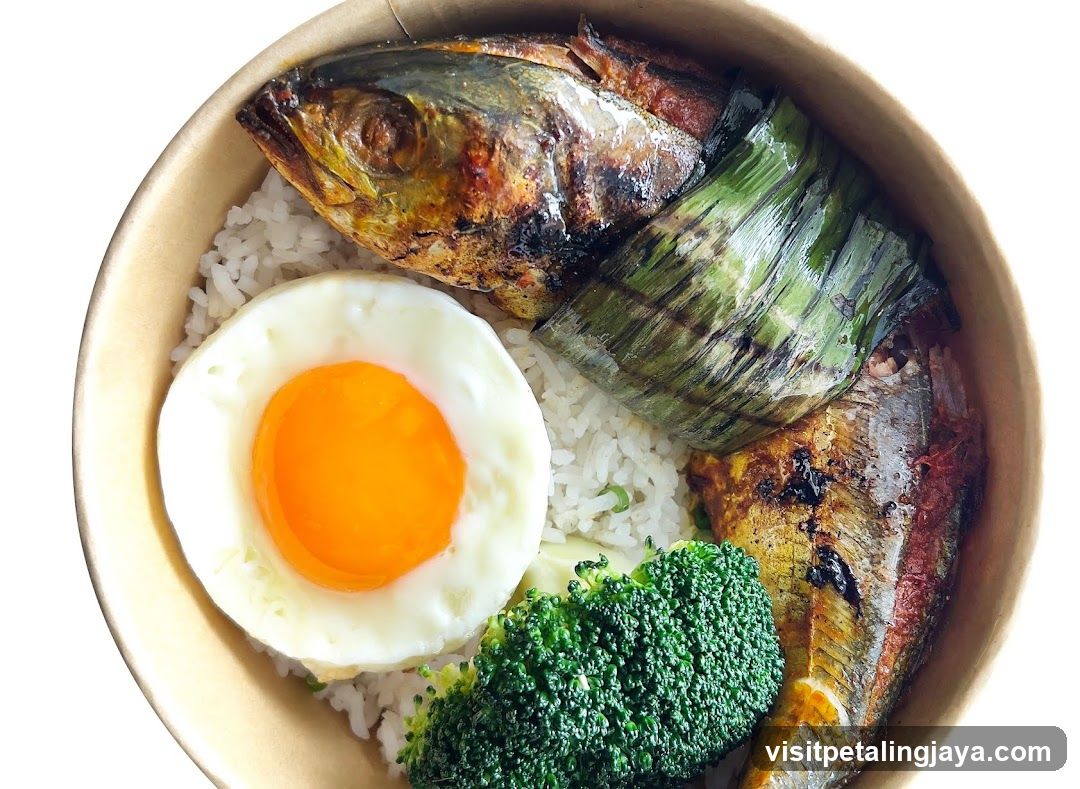 Grilled Fish Rice Bowl with Egg and Broccoli