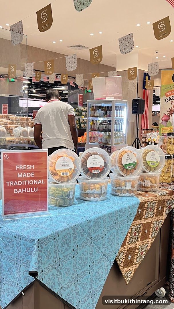 Traditional Bahulu Display