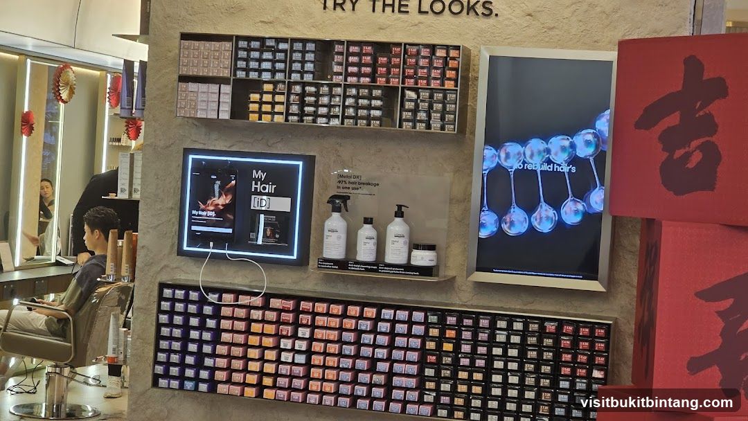 Hair Salon Display