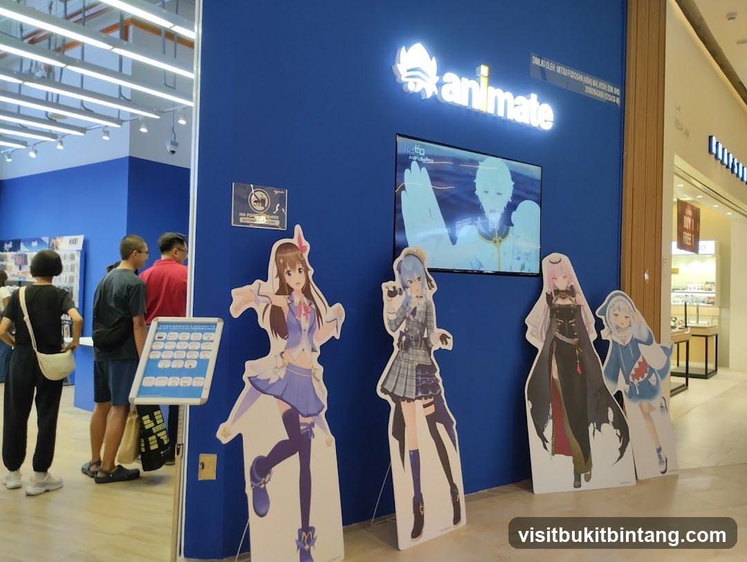 Animate Store Display