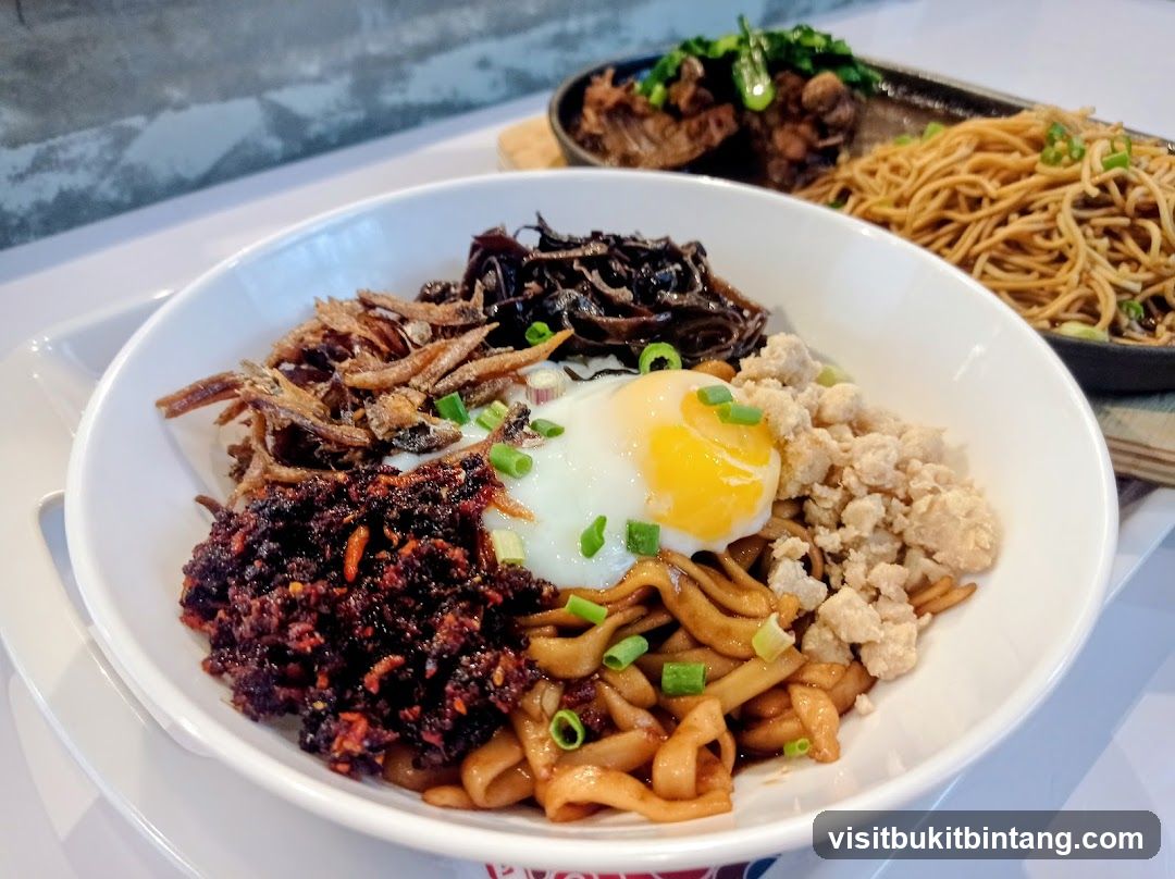 Noodles with Toppings