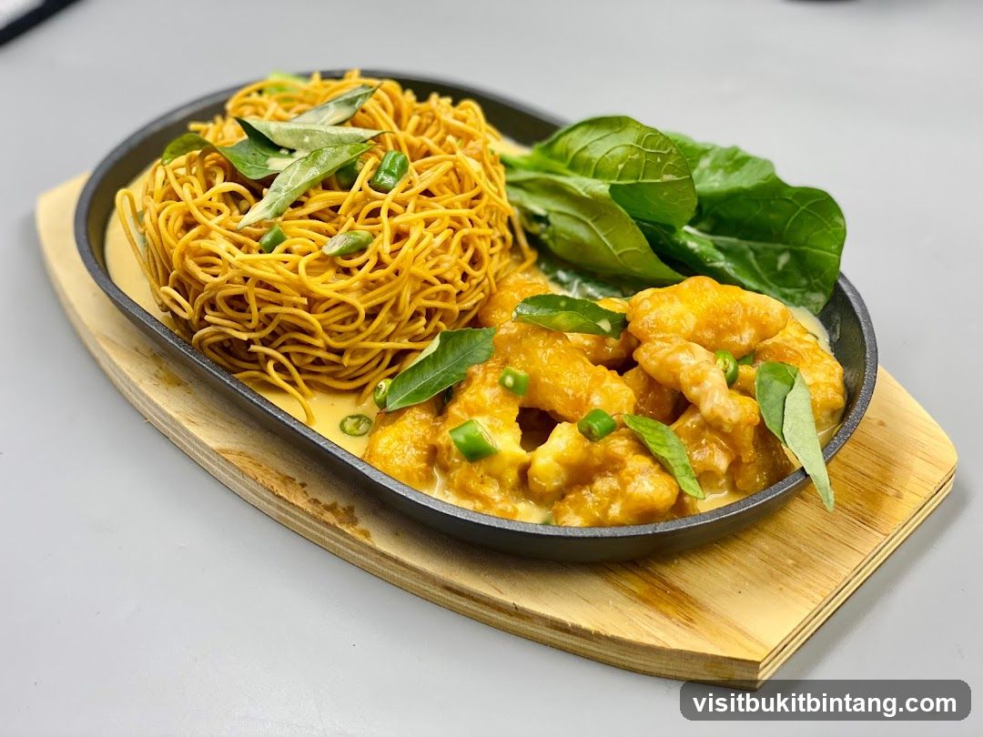 Crispy Noodles with Creamy Shrimp