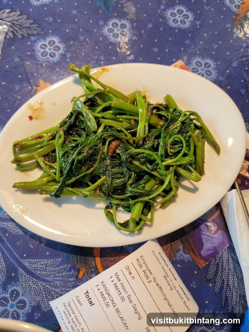 Stir-fried Water Spinach