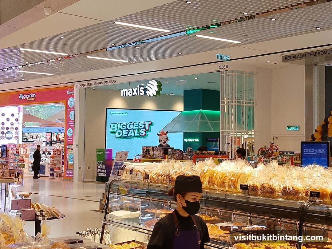 Maxis Storefront with Bakery