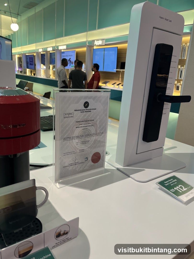 Electronics Store Display