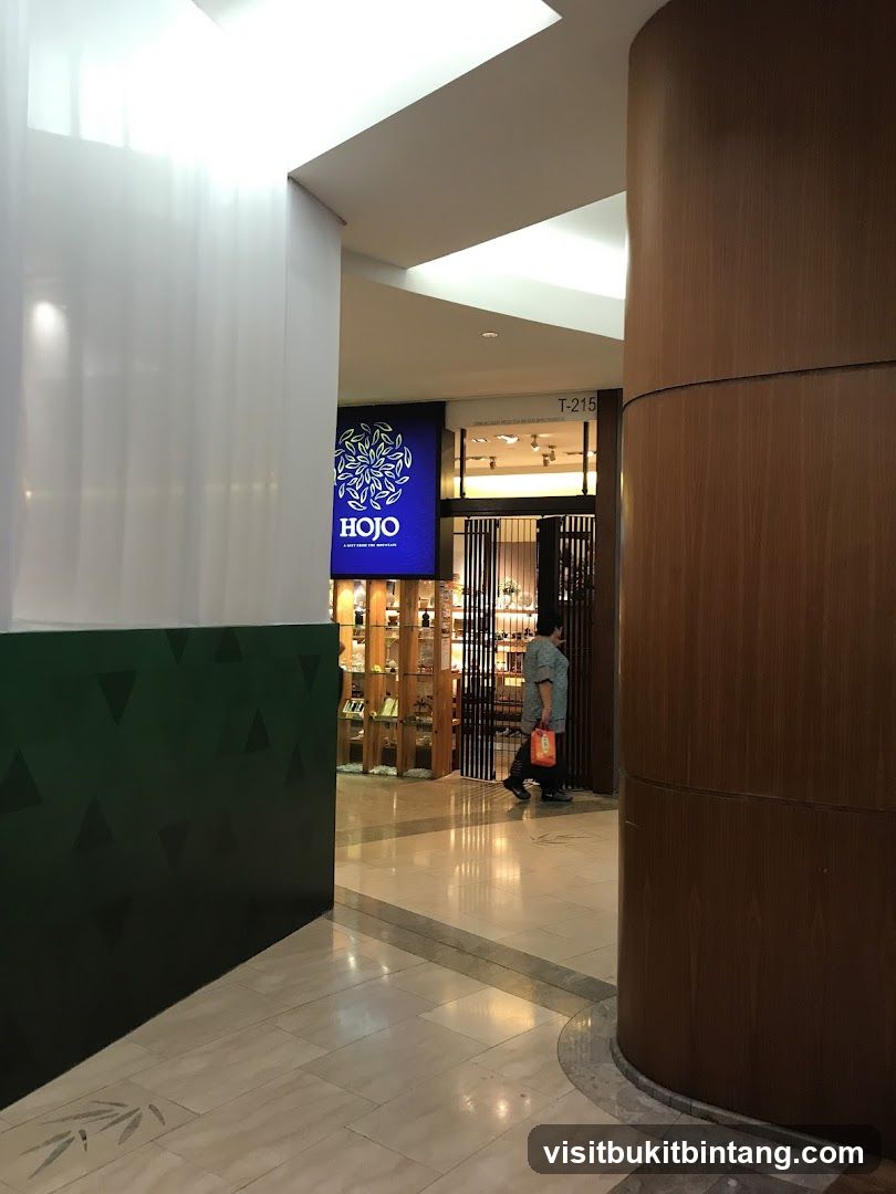 Storefront with HOJO Logo
