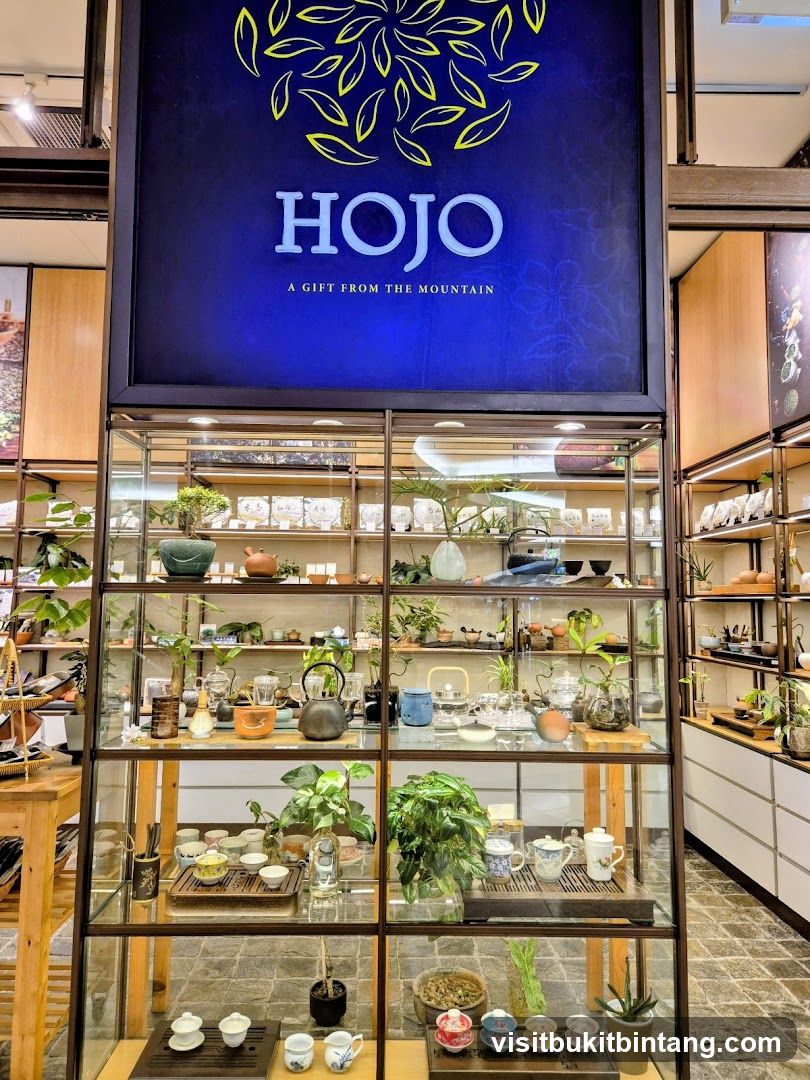 HOJO Tea Shop Display