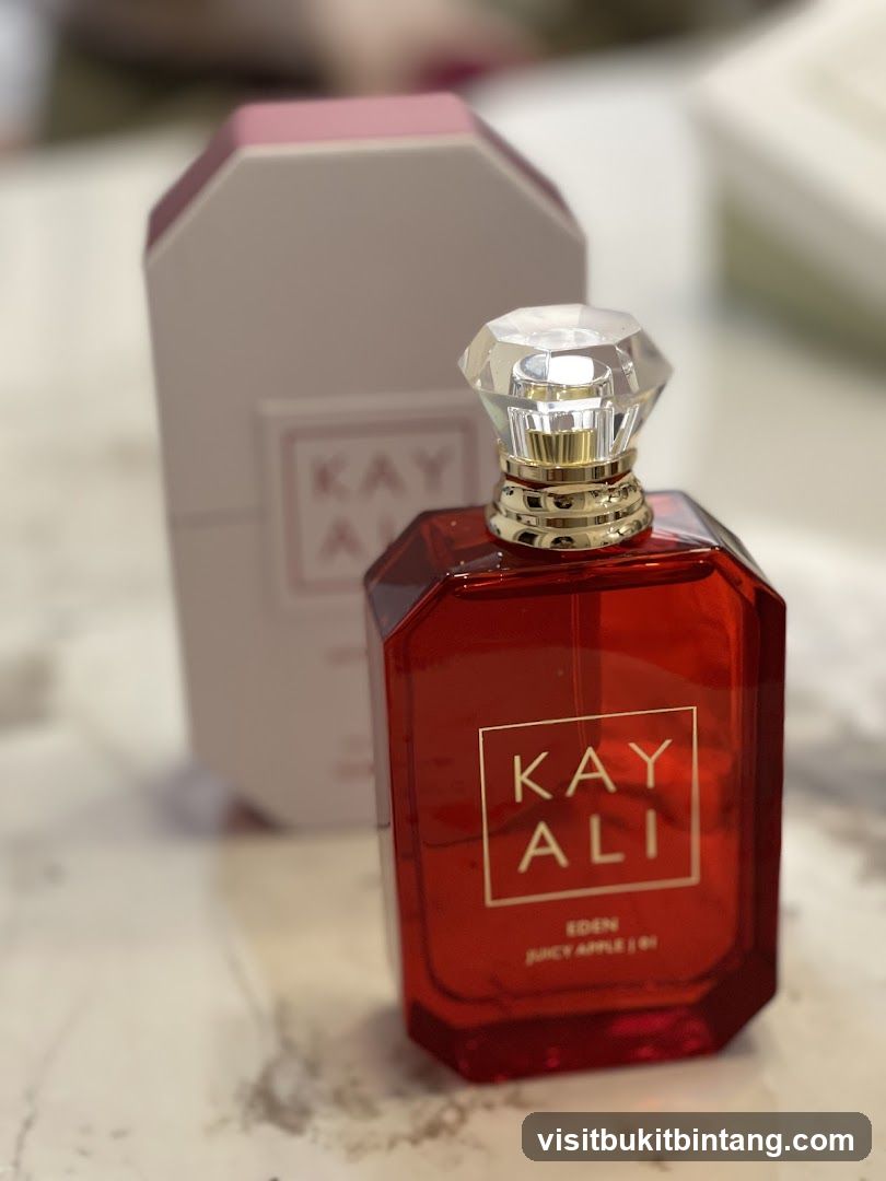 Kayali Eden Juicy Apple Perfume