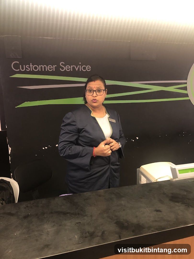 Customer Service Desk