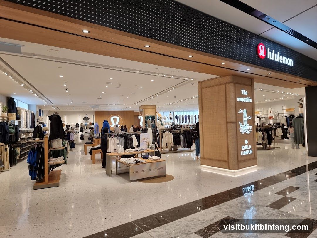 Lululemon Storefront