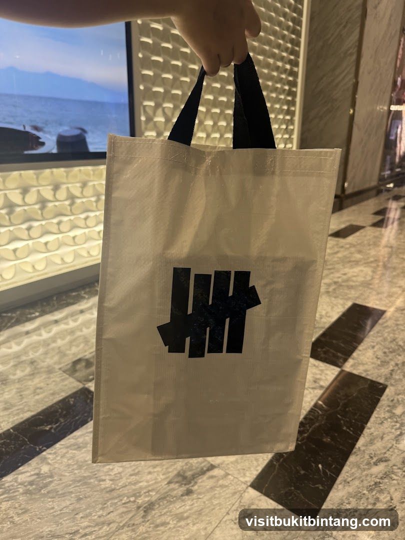 Shopping Bag with Logo