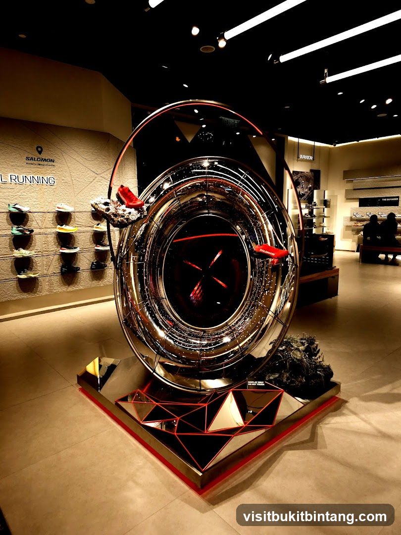 Salomon Running Store Display