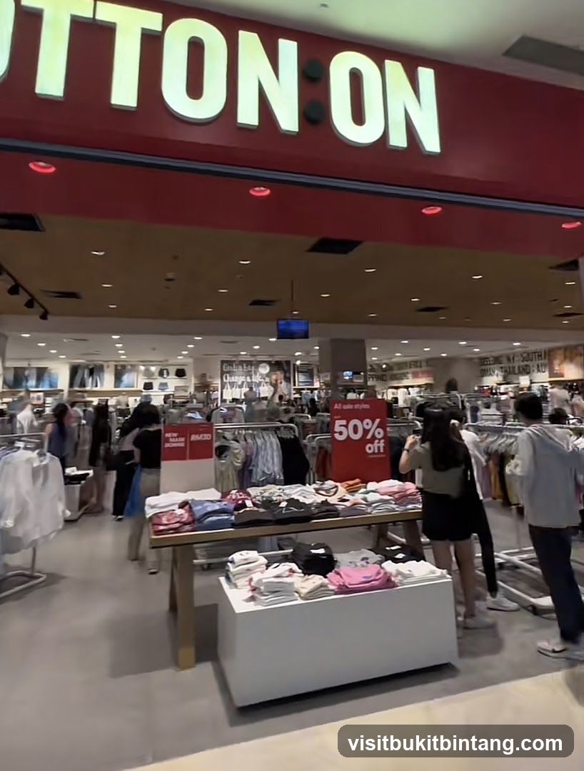 Cotton On @ Gurney Paragon