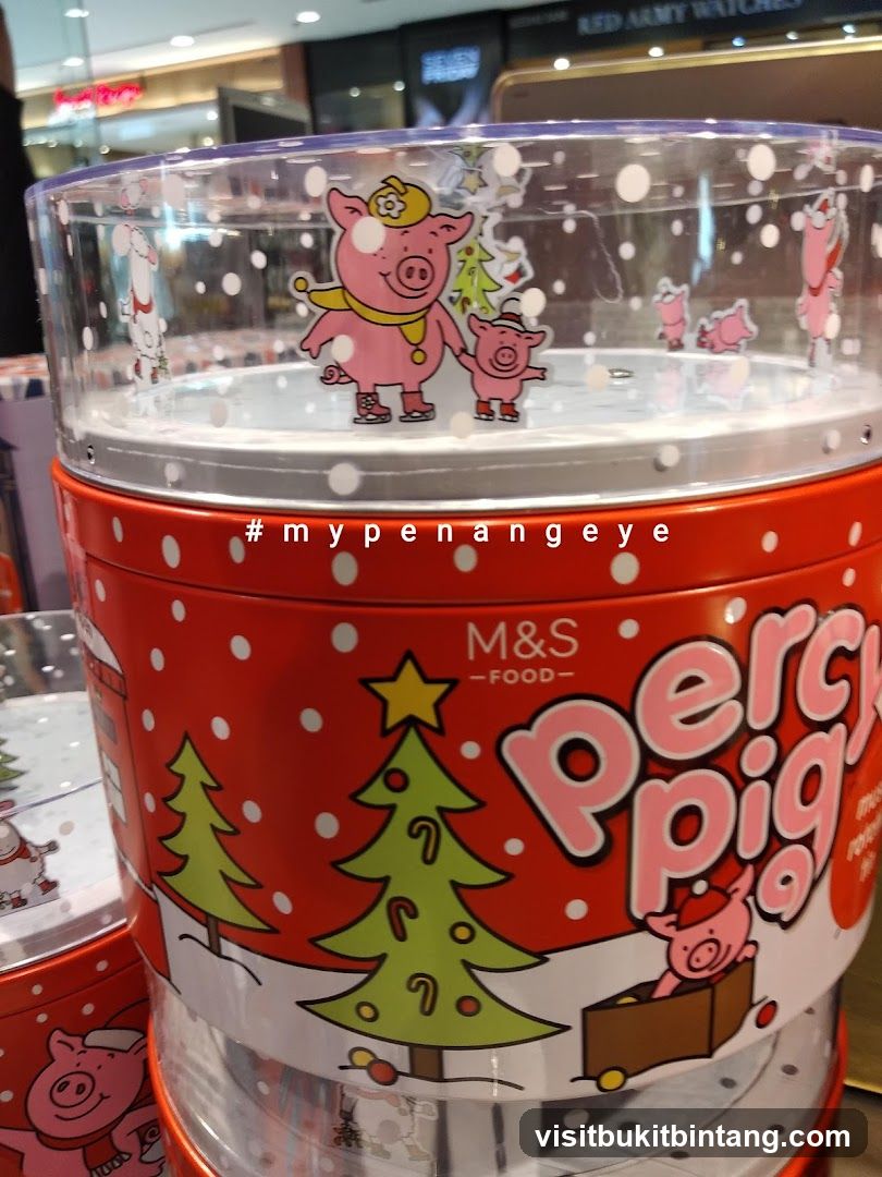 Percy Pig Christmas Display