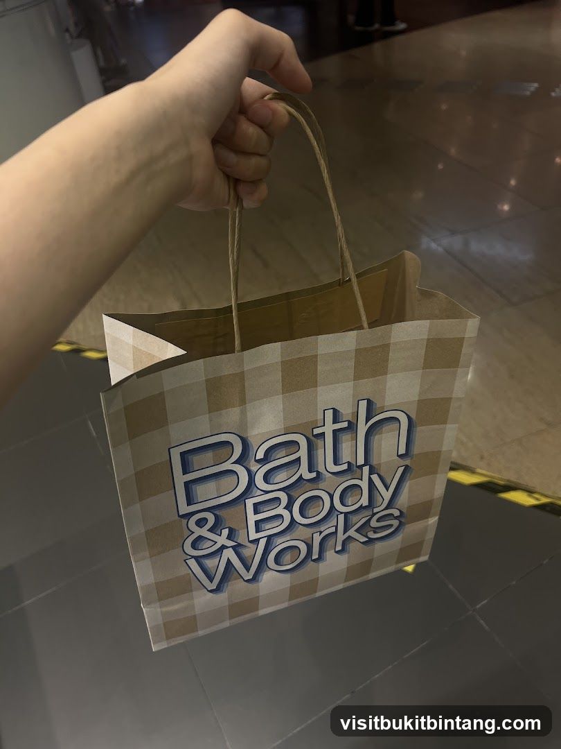 Bath & Body Works Shopping Bag