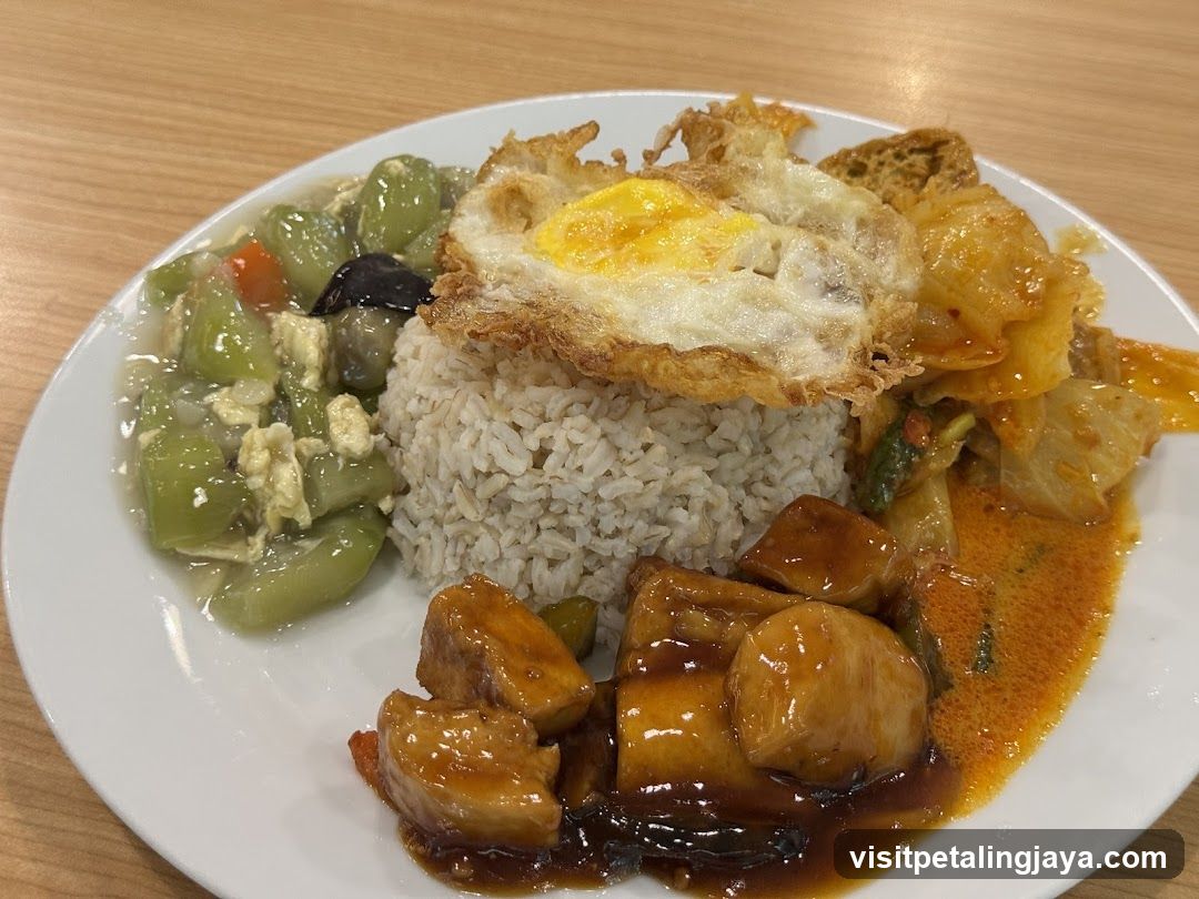 Fried Rice with Egg and Curry