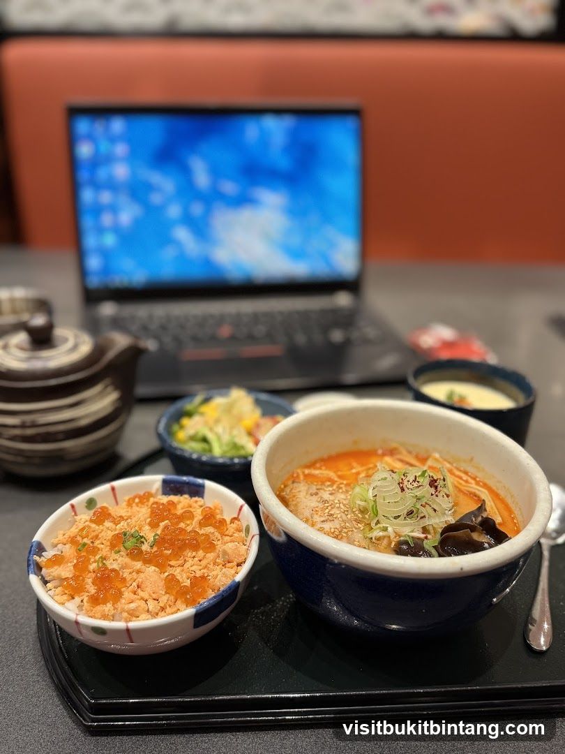 Ramen and Salmon Roe Rice Bowl