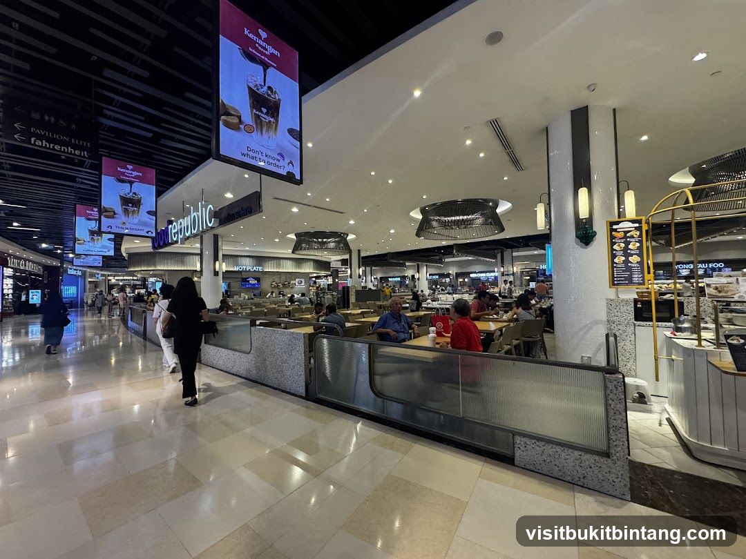 Food Court