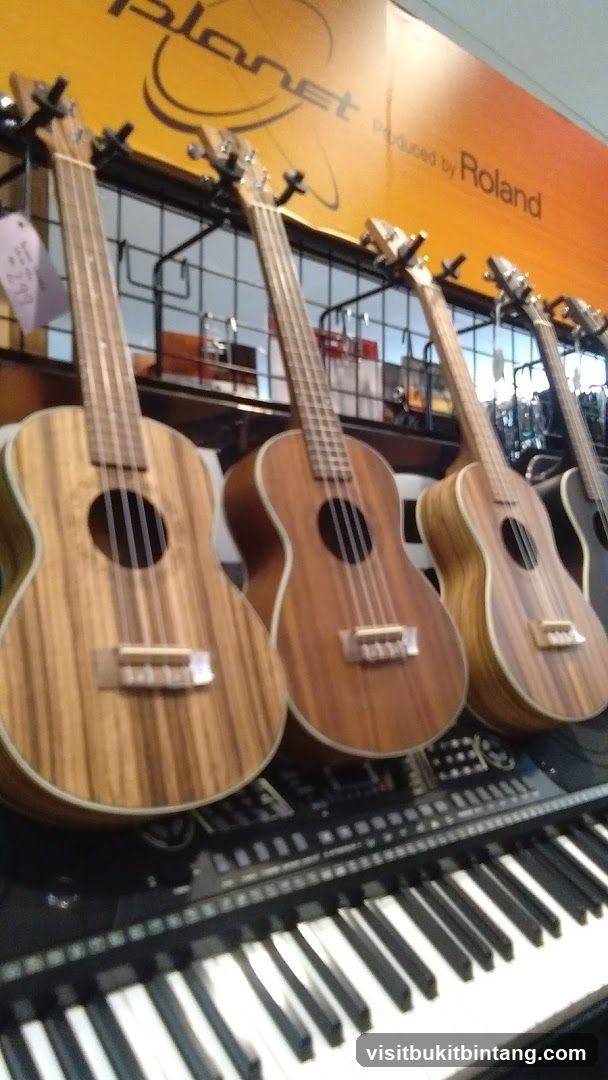 Ukuleles and Keyboard