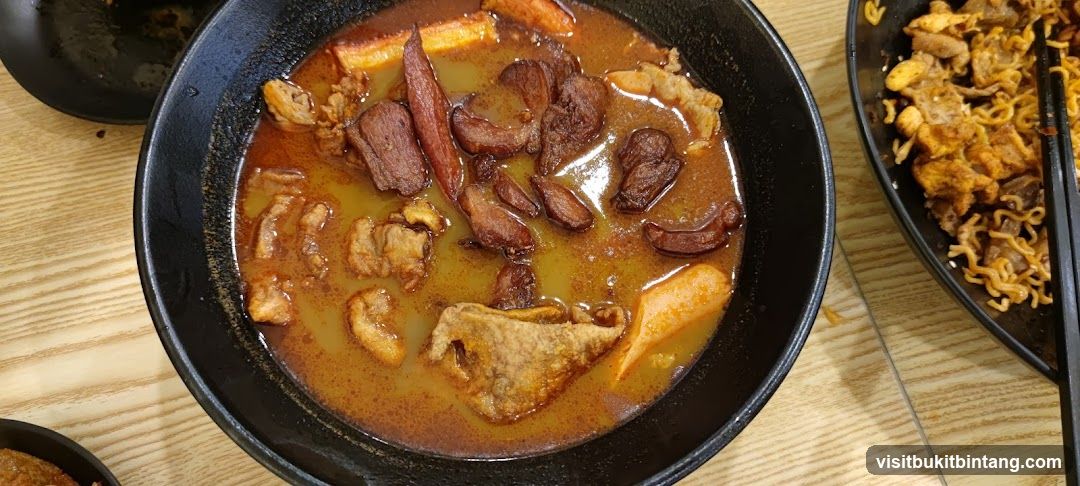 Spicy Noodle Dish