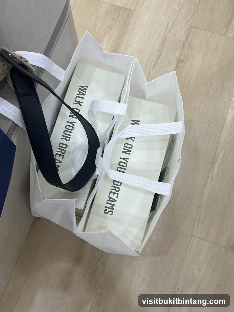 Shopping Bags with Text