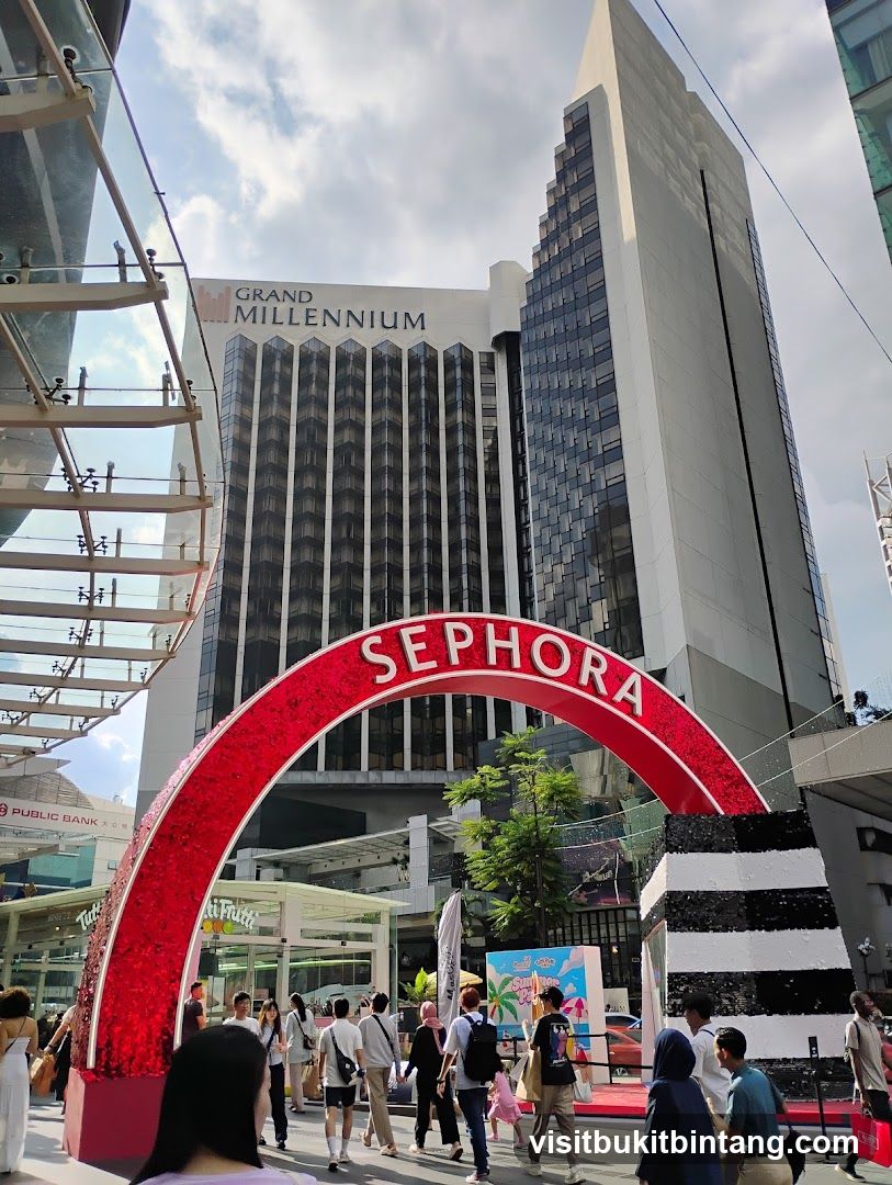 Sephora Archway