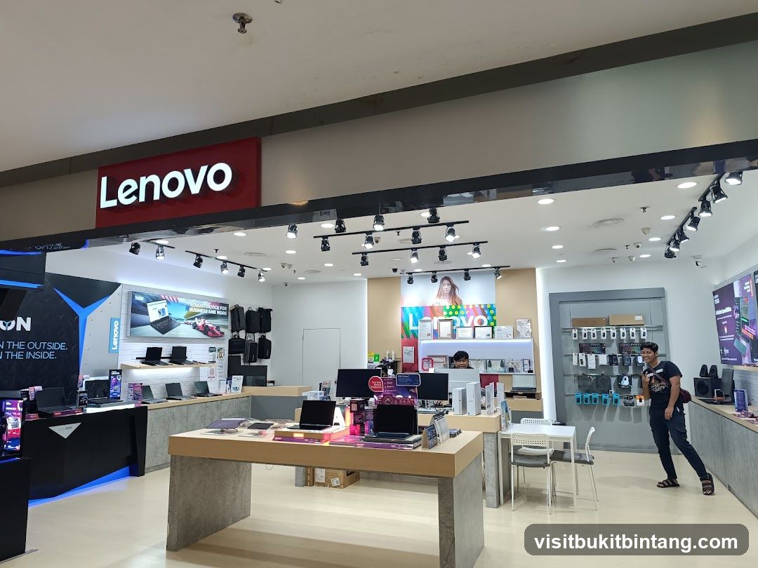 Lenovo Store Interior