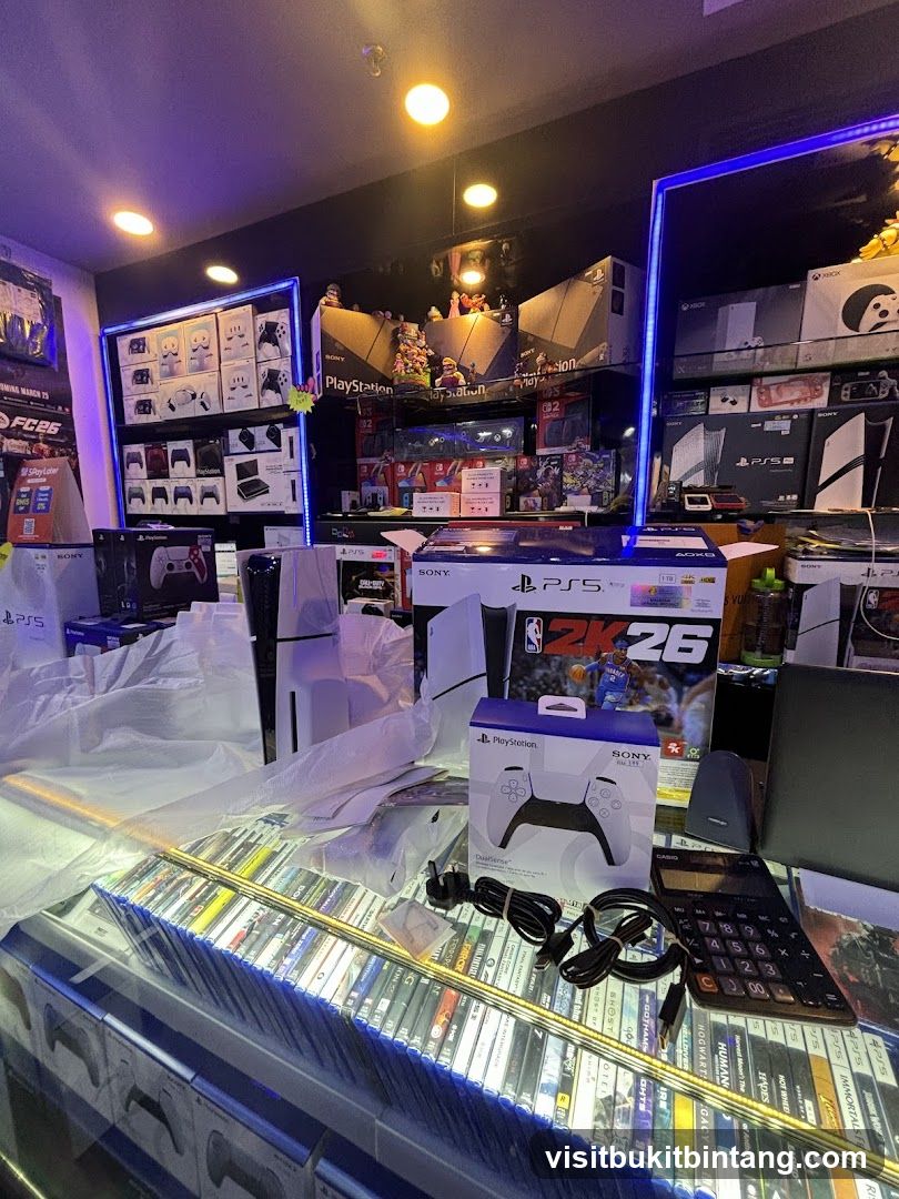 Video Game Store Display