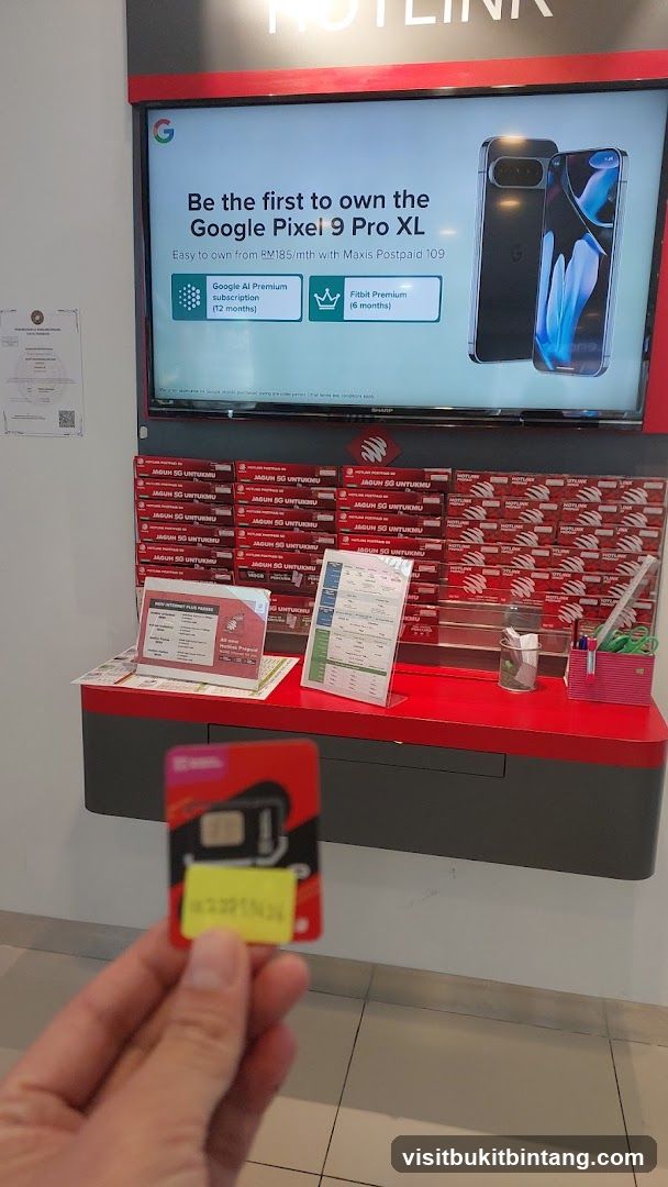 Hotlink Store Display