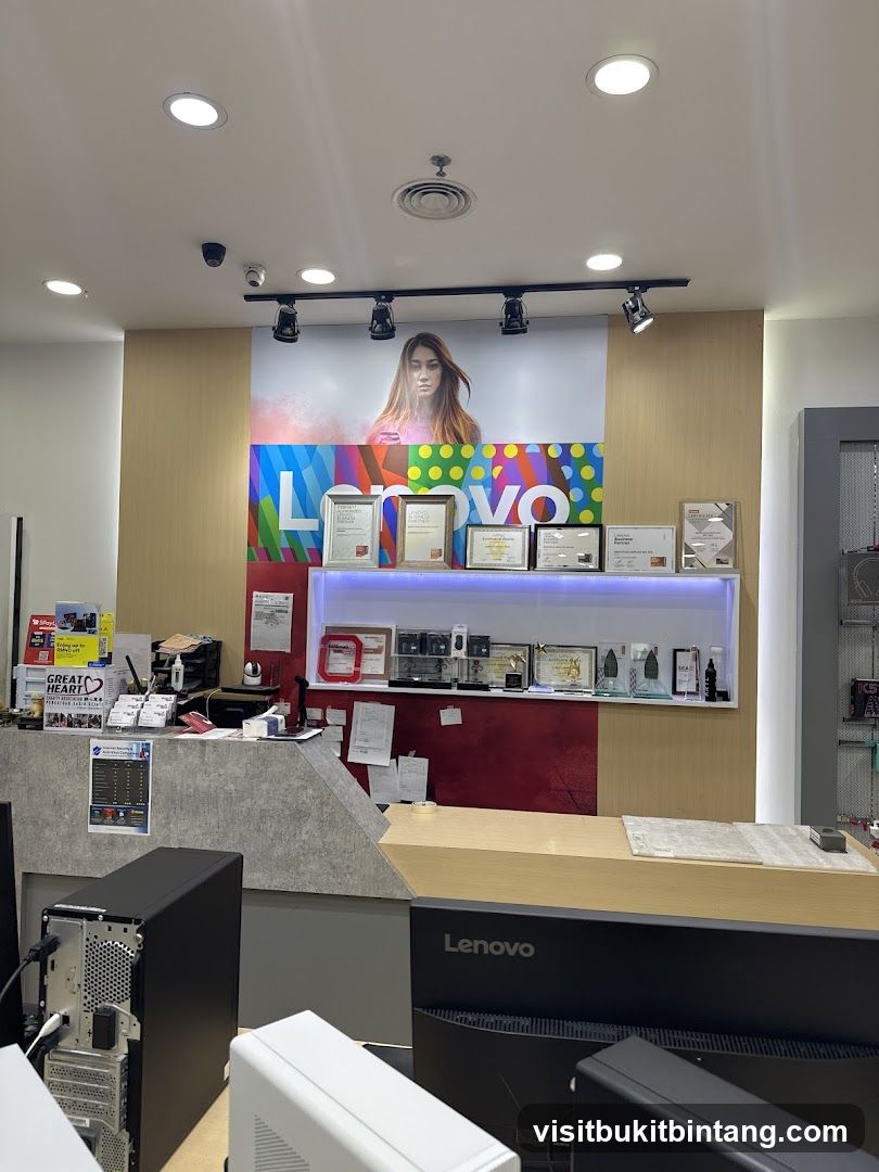 Lenovo Store Interior