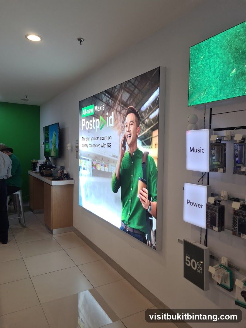 Maxis Postpaid Advertisement