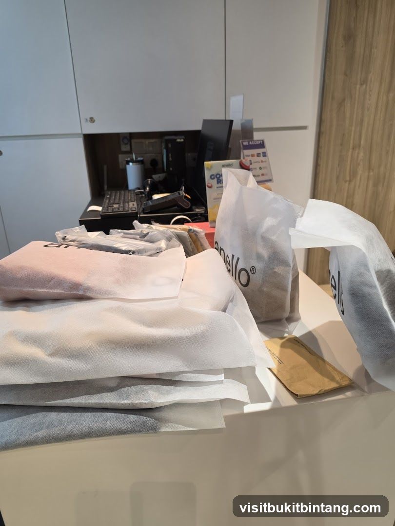 Counter with merchandise and payment terminal