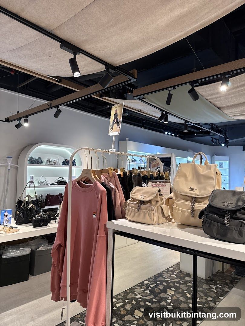 Fashion Store Display