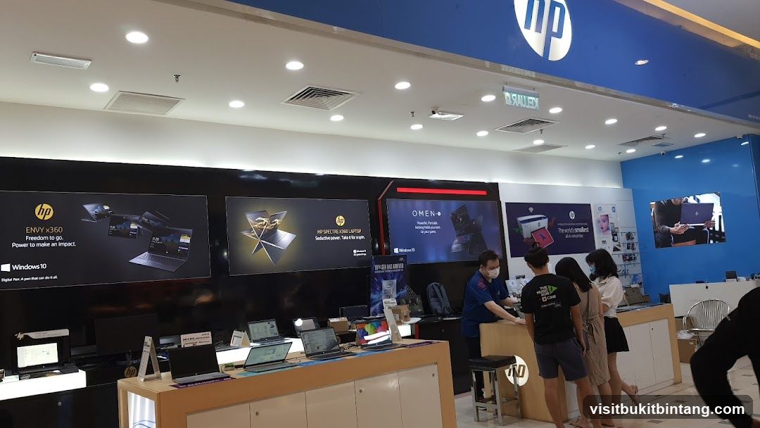 HP Store Interior