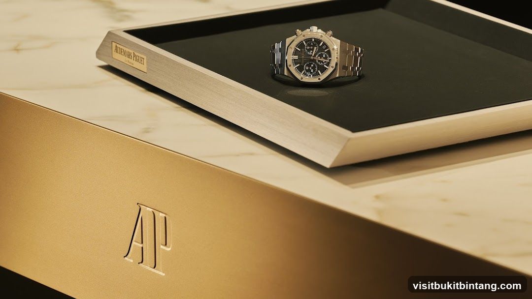 Audemars Piguet Watch Display