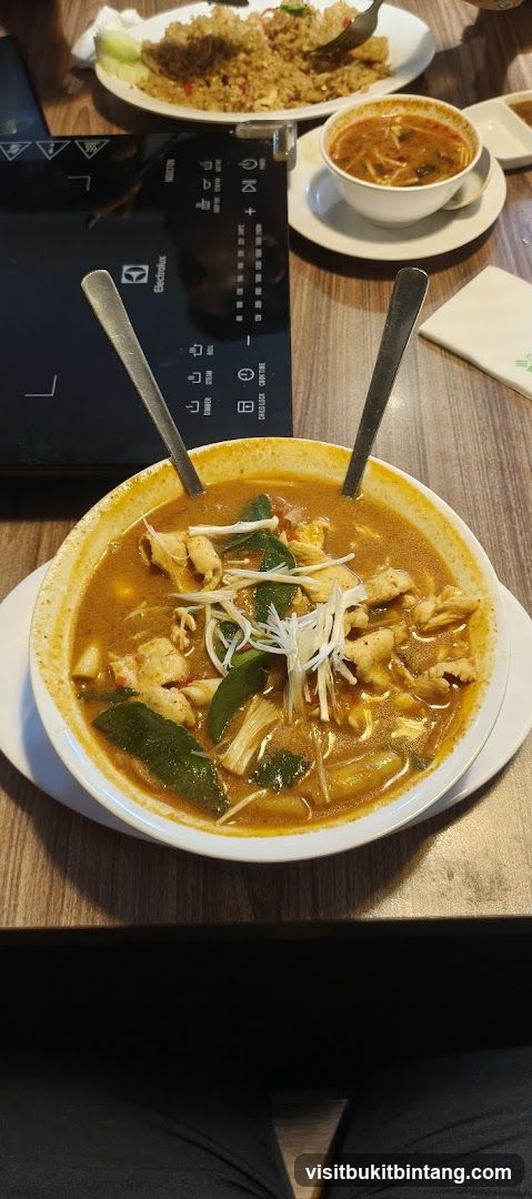 Tom Yum Soup and Fried Rice