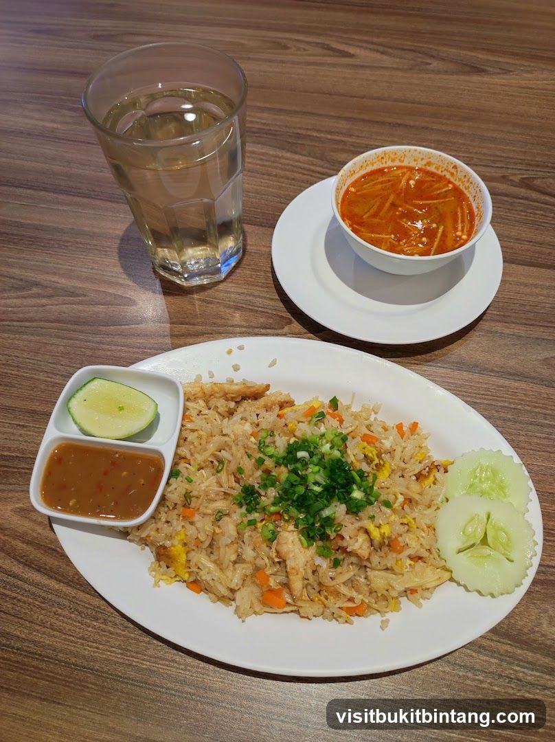Fried Rice with Soup and Dipping Sauce