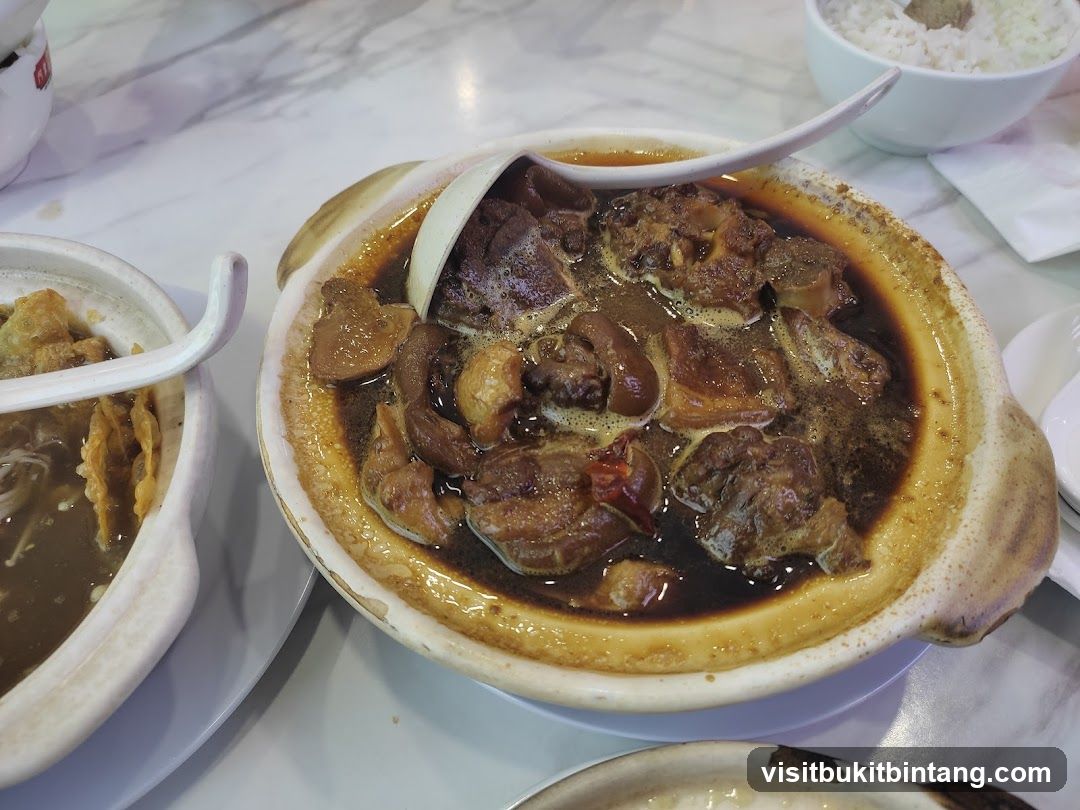 Braised Pork Belly and Rice