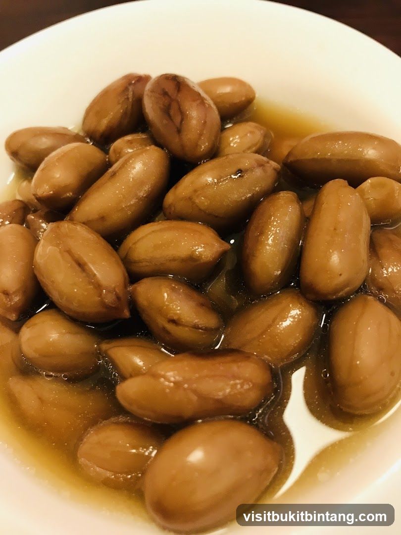 Braised Peanuts