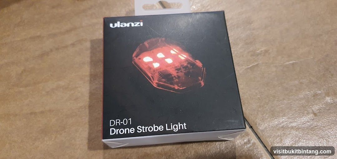 Ulanzi DR-01 Drone Strobe Light Packaging