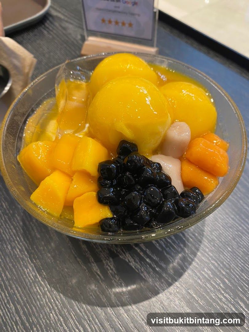 Mango shaved ice with toppings