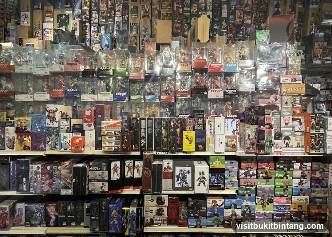 Action Figures and Collectibles Store