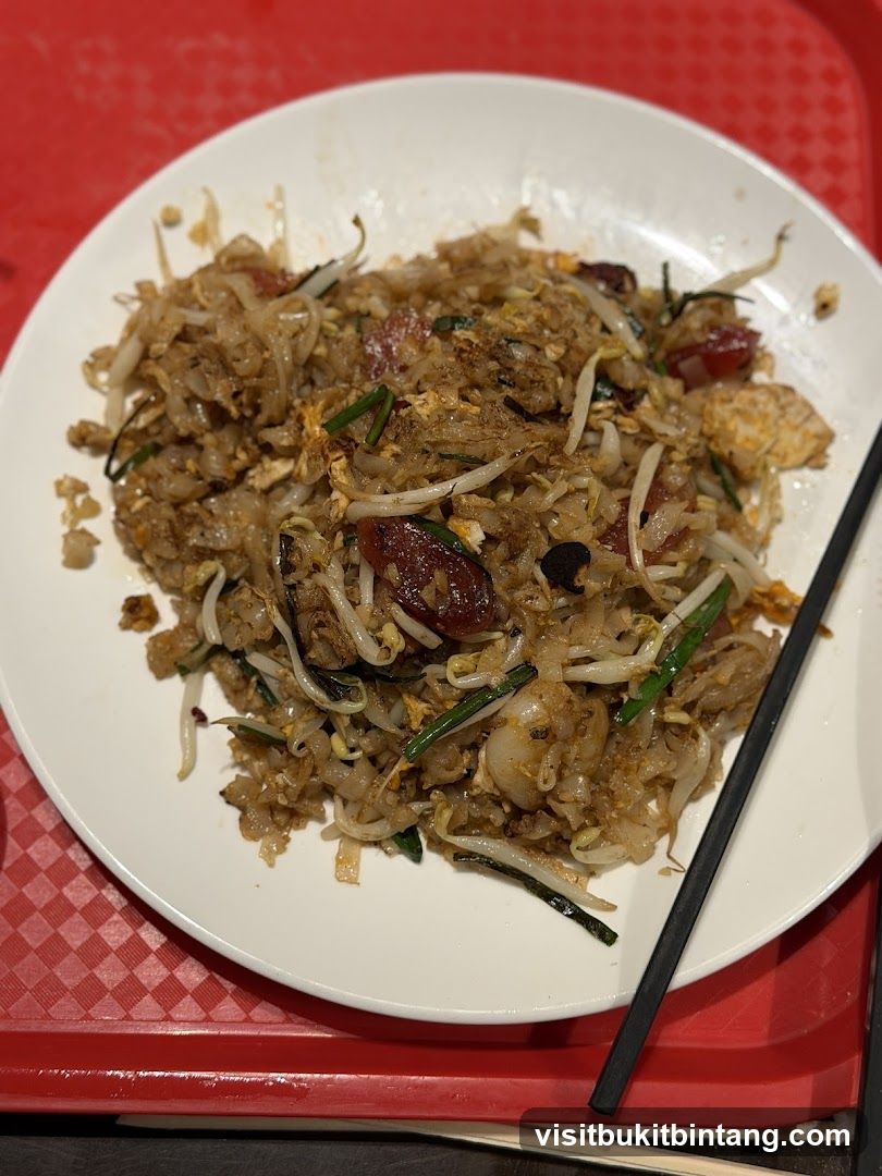 Penang Famous Fried Koay Teow @ Lot 10 Hutong