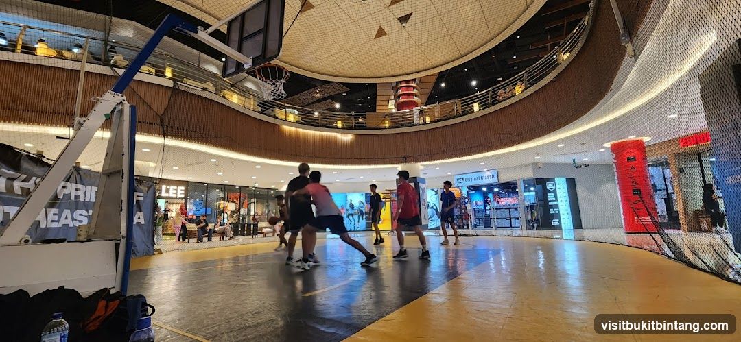 Basketball court in a mall