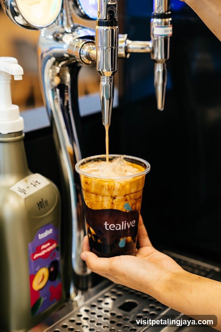 Tealive Iced Coffee Pouring