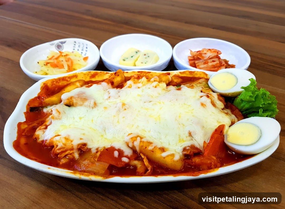 Korean-style Cheese Fries with Side Dishes