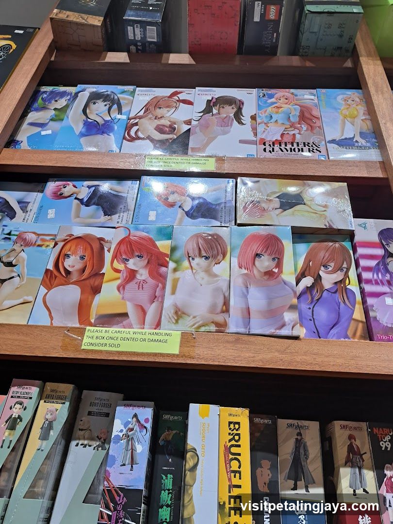 Anime Figure Display Shelf