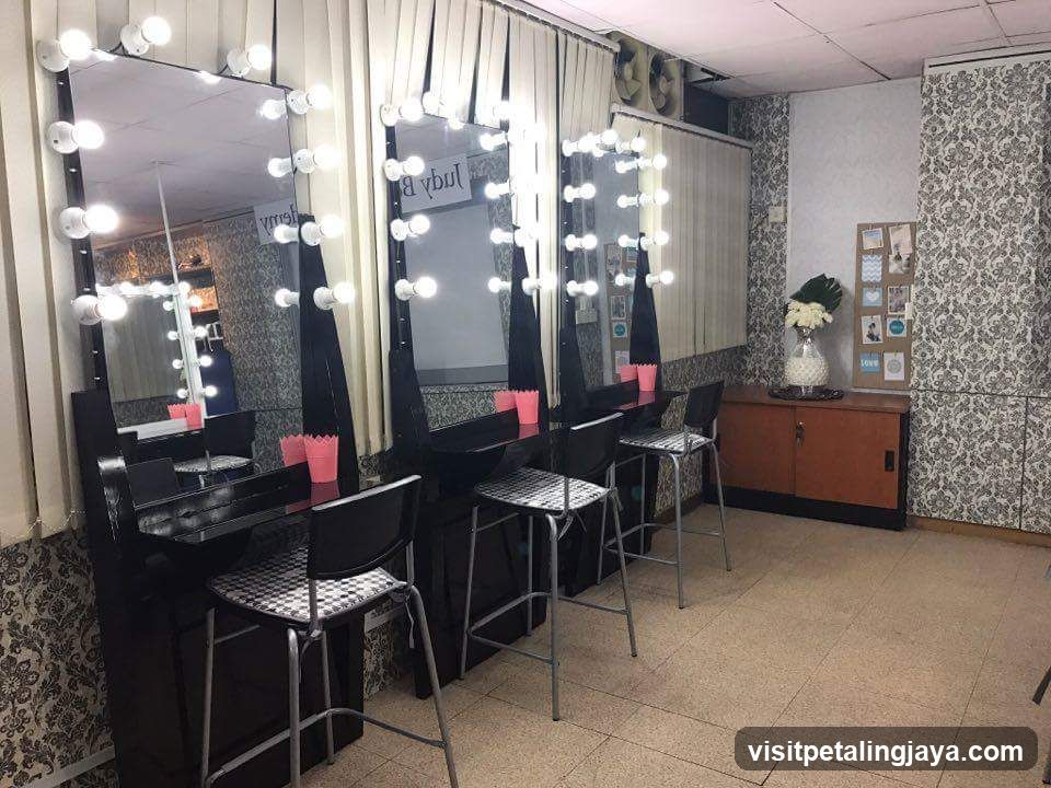 Makeup Room Interior