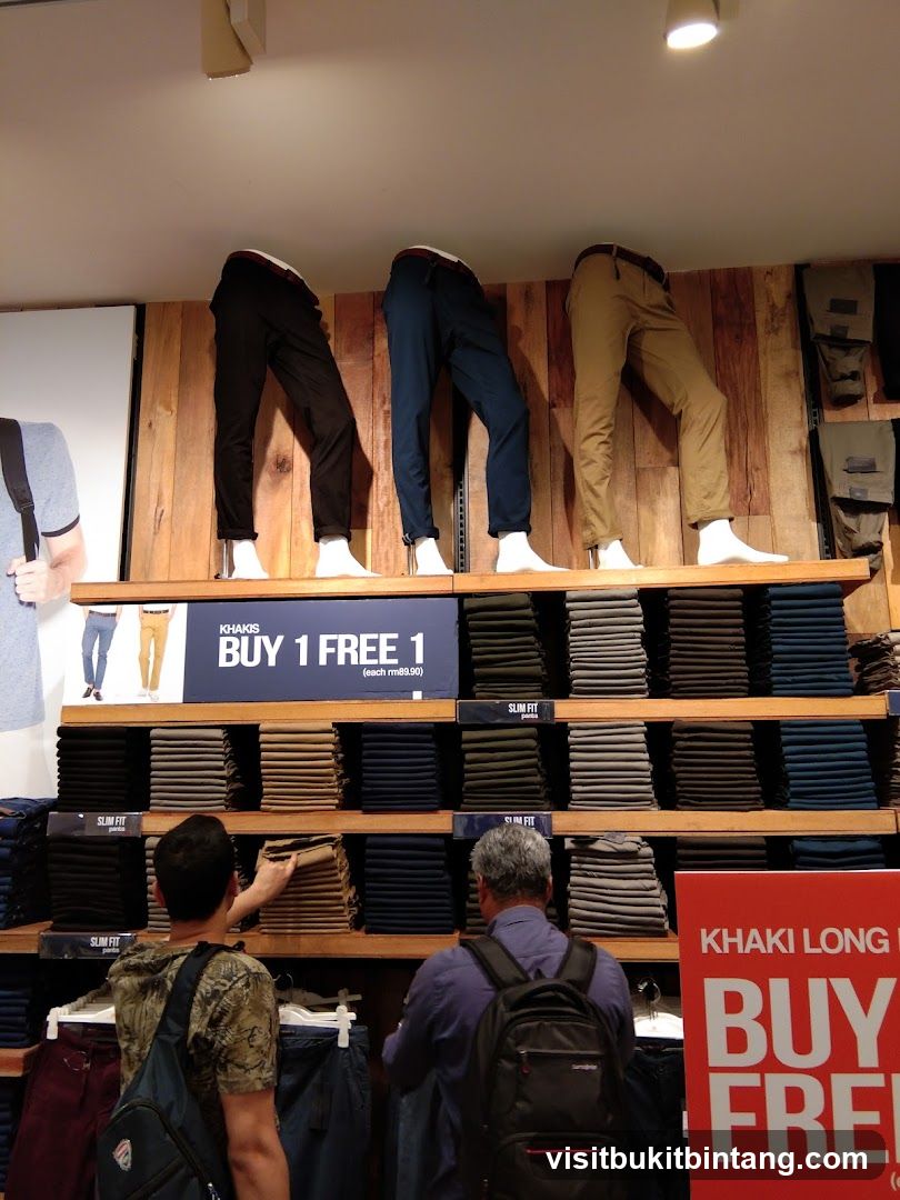 Pants Display with Sale Promotion