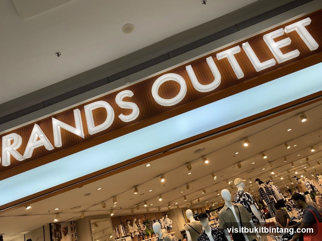 Brands Outlet Store Interior
